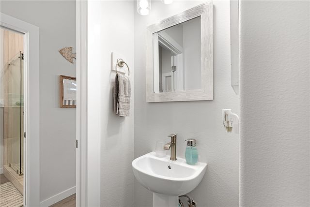 15117 Boca Grandi Dr, Corpus Christi, TX 78418