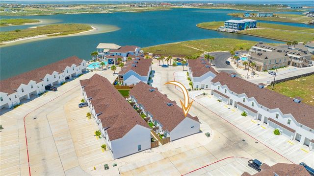 15117 Boca Grandi Dr, Corpus Christi, TX 78418