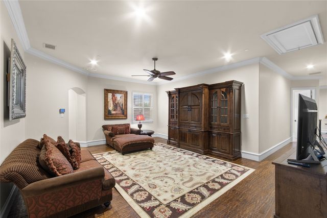 723 Bending Oak Trail, Fairview, TX 75069