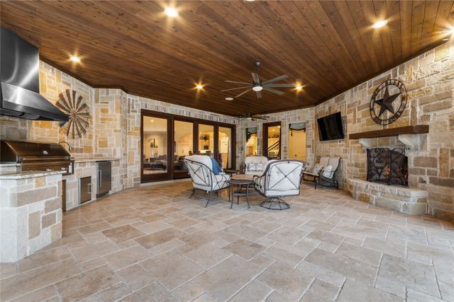 723 Bending Oak Trail, Fairview, TX 75069