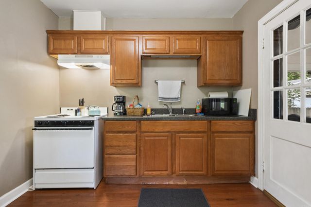 626 Whittington Avenue, Hot Springs, AR 71901