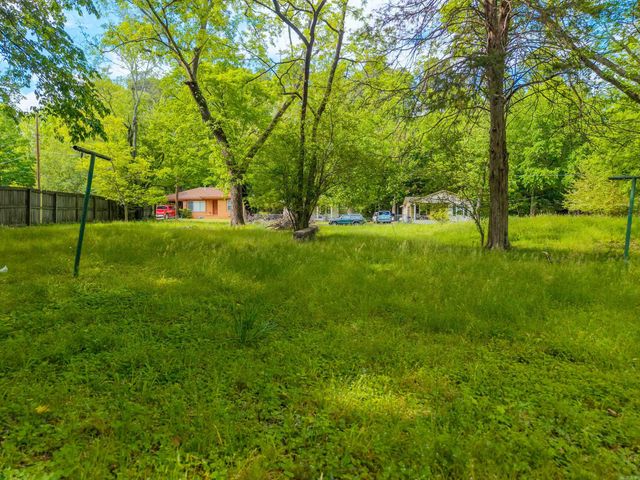 626 Whittington Avenue, Hot Springs, AR 71901