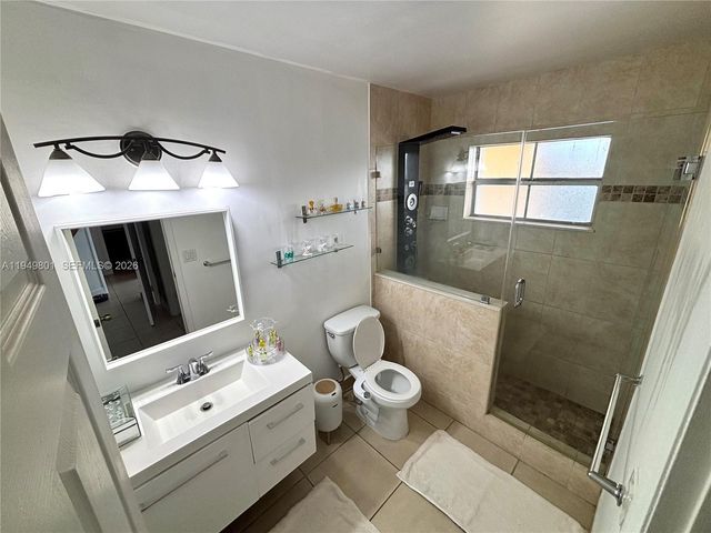 8384 SW 154th Ave 68, Miami, FL 33193