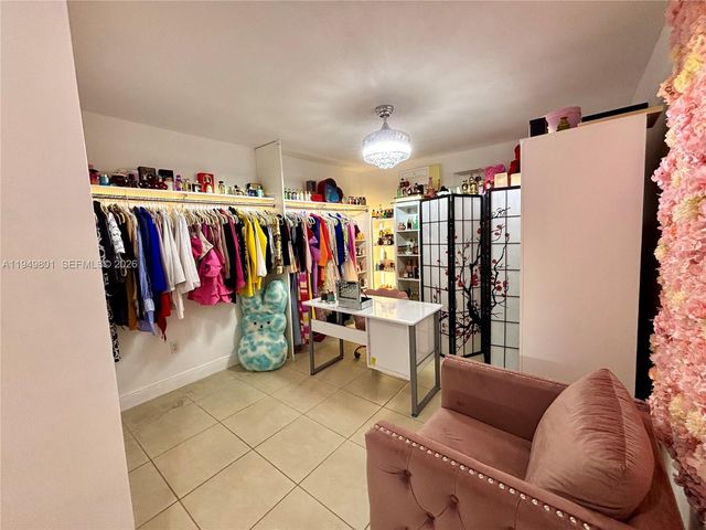 8384 SW 154th Ave 68, Miami, FL 33193