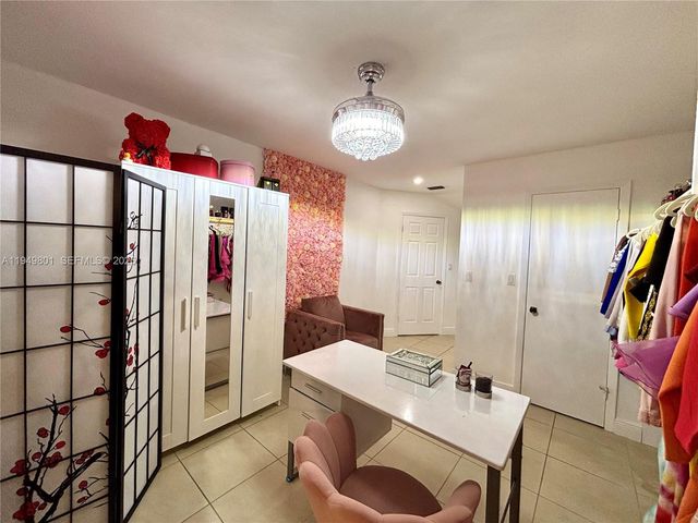 8384 SW 154th Ave 68, Miami, FL 33193