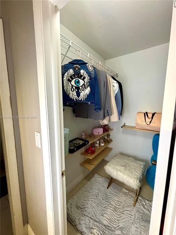 8384 SW 154th Ave 68, Miami, FL 33193