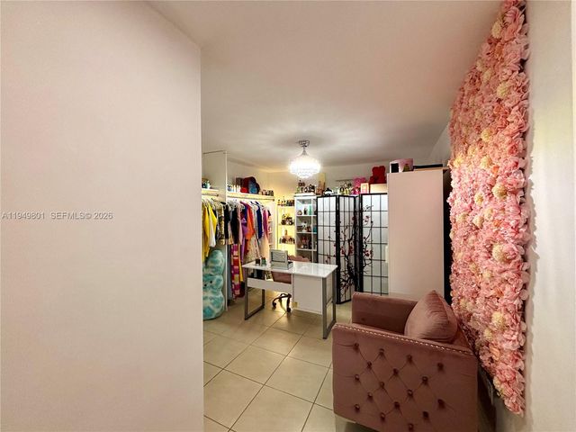 8384 SW 154th Ave 68, Miami, FL 33193