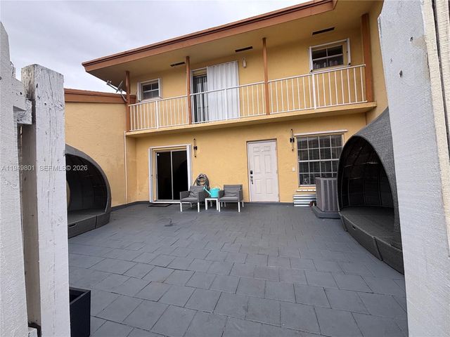 8384 SW 154th Ave 68, Miami, FL 33193