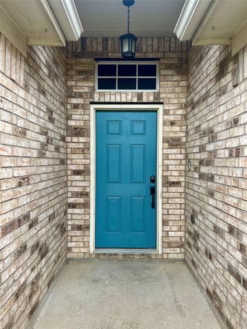 12201 Rolling Ridge Drive, Fort Worth, TX 76028