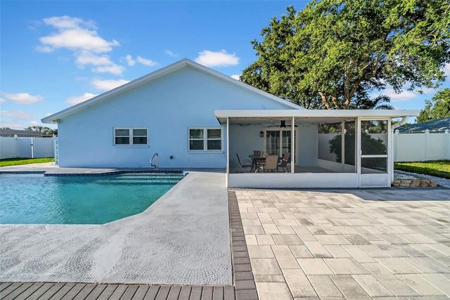 2020 58TH AVENUE S, St Petersburg, FL 33712