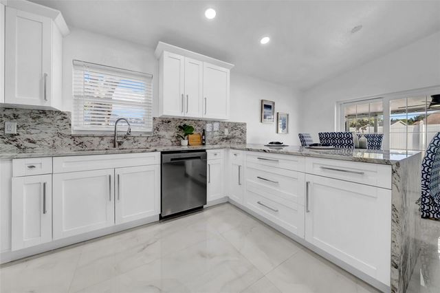 2020 58TH AVENUE S, St Petersburg, FL 33712