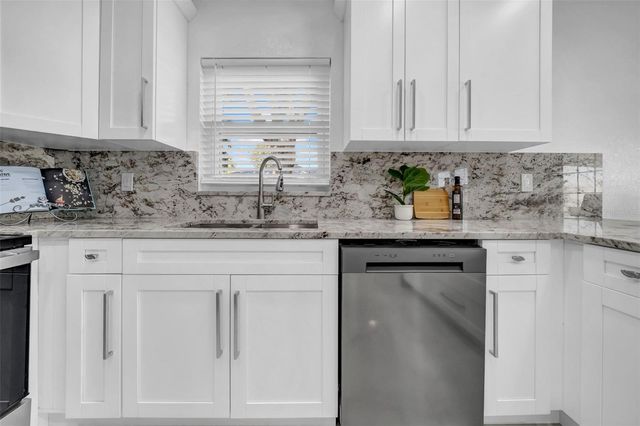 2020 58TH AVENUE S, St Petersburg, FL 33712