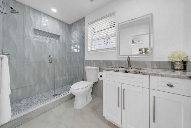 2020 58TH AVENUE S, St Petersburg, FL 33712