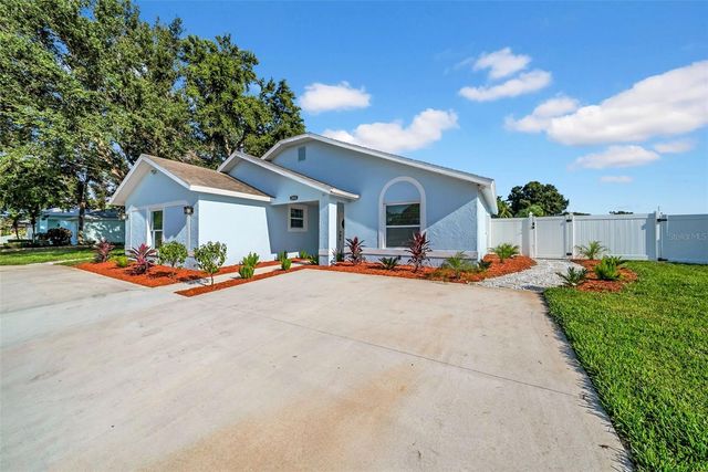 2020 58TH AVENUE S, St Petersburg, FL 33712