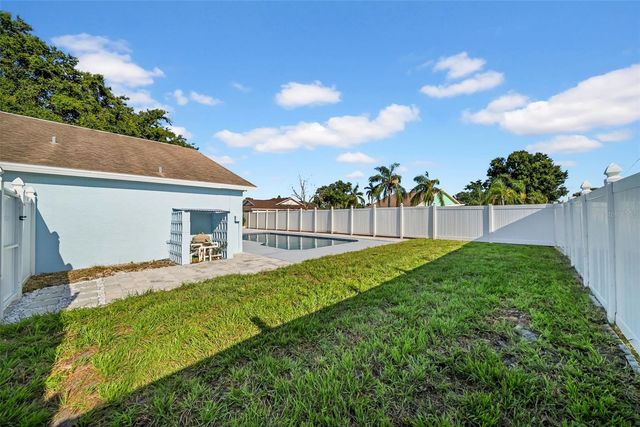 2020 58TH AVENUE S, St Petersburg, FL 33712