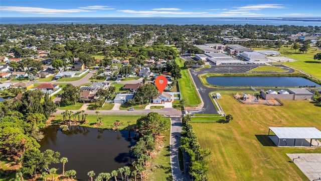 2020 58TH AVENUE S, St Petersburg, FL 33712