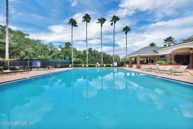 8730 GLENBURY Court S, Jacksonville, FL 32256