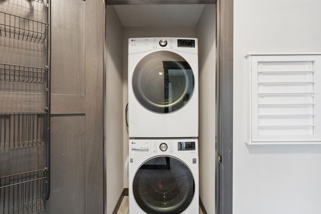 6056 W 137th Street, Savage, MN 55378