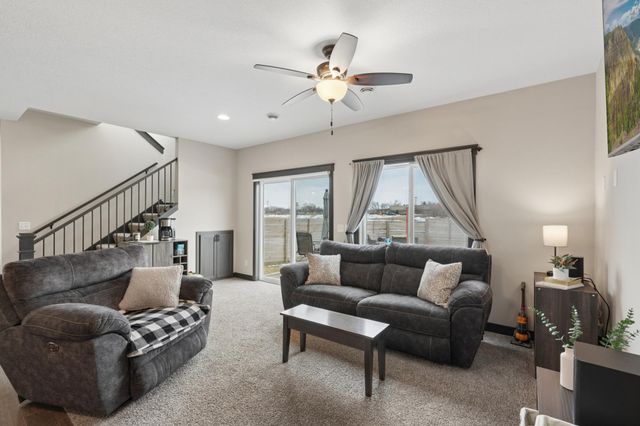 6056 W 137th Street, Savage, MN 55378