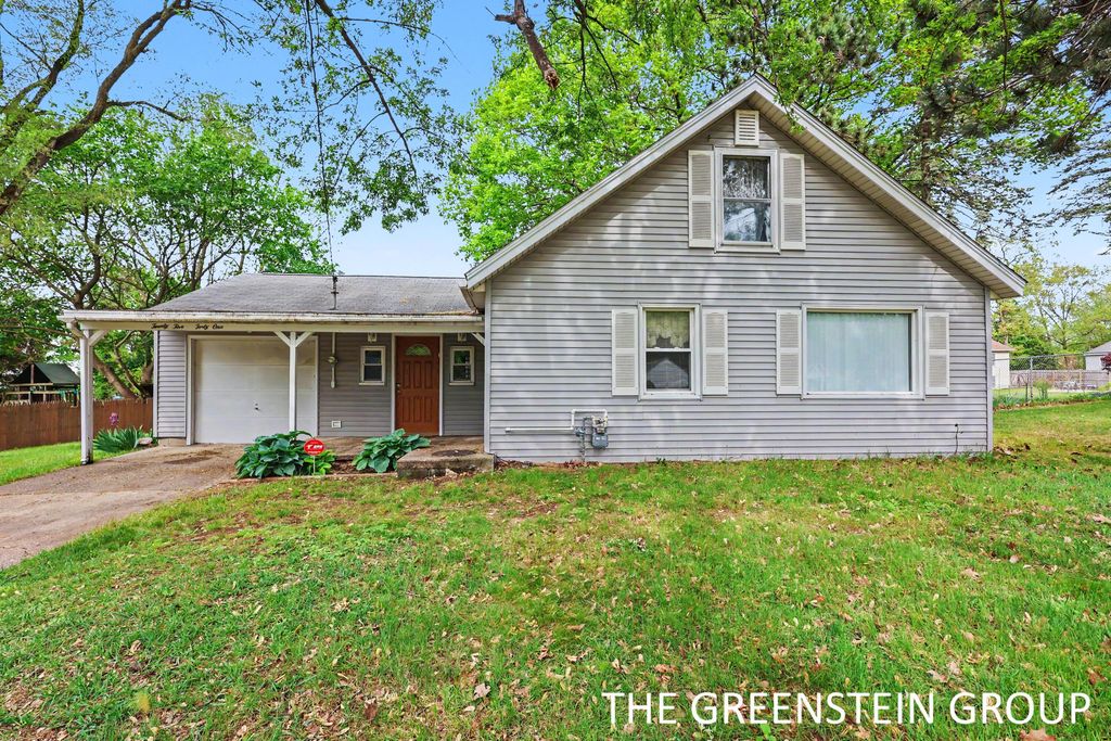 2541 Day Avenue Nw, City Of Walker, MI 49544