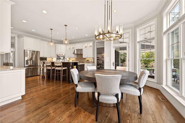 22 Greythorne Hill, Pittsford, NY 14534