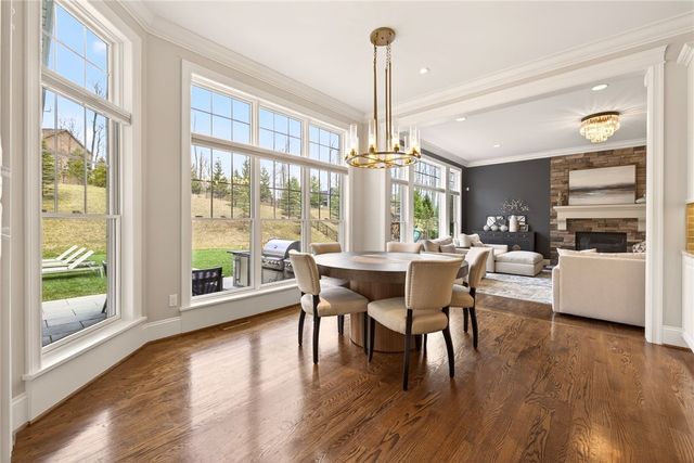 22 Greythorne Hill, Pittsford, NY 14534
