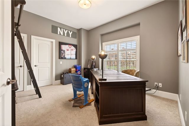 22 Greythorne Hill, Pittsford, NY 14534