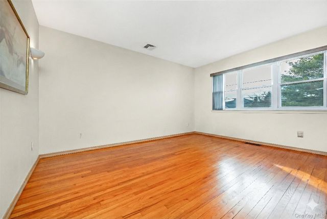 45 Sound Beach Avenue, Bayville, NY 11709