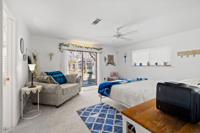 654 N Flamingo Drive, Seabrook, TX 77586