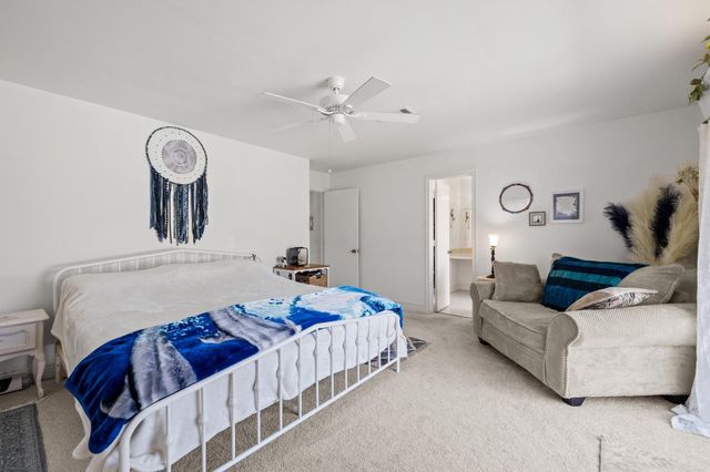 654 N Flamingo Drive, Seabrook, TX 77586