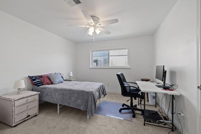 654 N Flamingo Drive, Seabrook, TX 77586