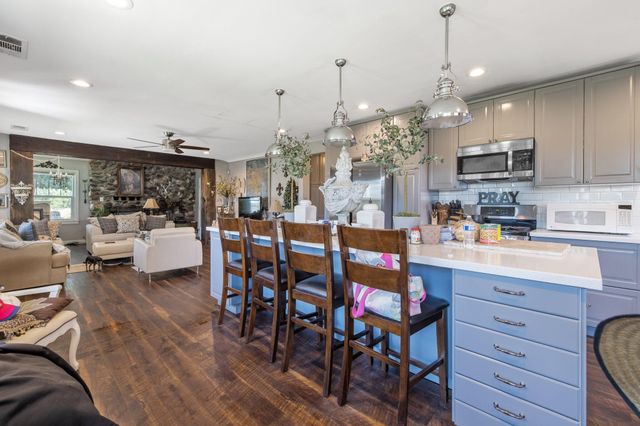 31946 Rd 168, Visalia, CA 93291