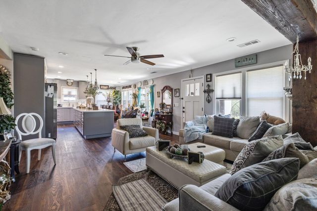 31946 Rd 168, Visalia, CA 93291