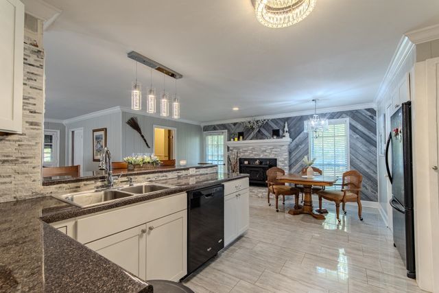 3095 BUSTER RD, Middleton, TN 38052