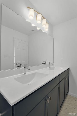 7119 Trainor Place, St Louis, MO 63116