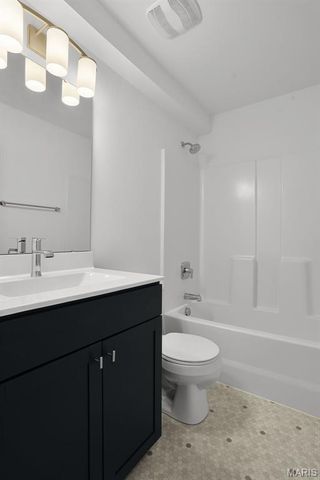 7119 Trainor Place, St Louis, MO 63116