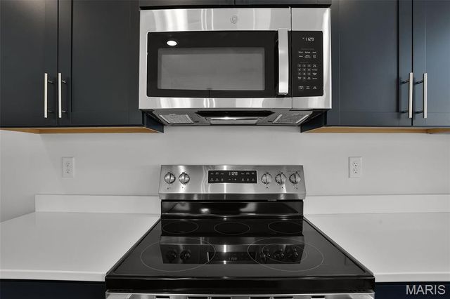 7119 Trainor Place, St Louis, MO 63116