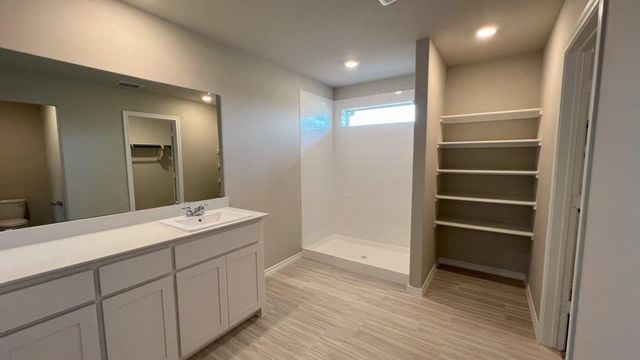 8213 BELTMILL Parkway, Fort Worth, TX 76131
