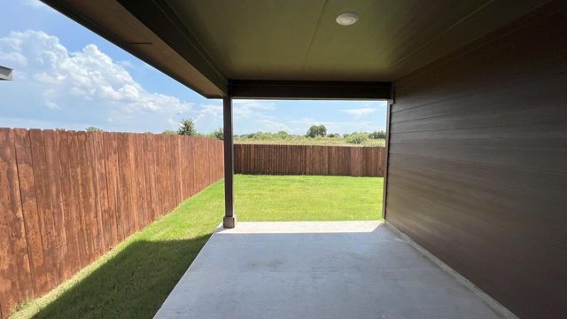 8213 BELTMILL Parkway, Fort Worth, TX 76131