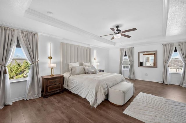 812 SW 11TH COURT, Cape Coral, FL 33991