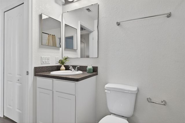 812 SW 11TH COURT, Cape Coral, FL 33991