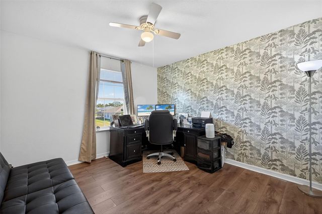 812 SW 11TH COURT, Cape Coral, FL 33991