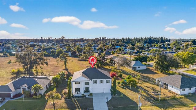 812 SW 11TH COURT, Cape Coral, FL 33991