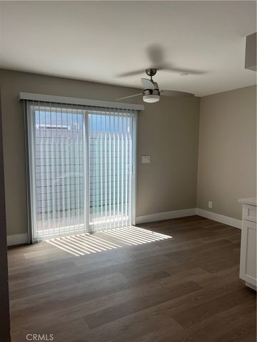 1030 Mission Drive D, Costa Mesa, CA 92626