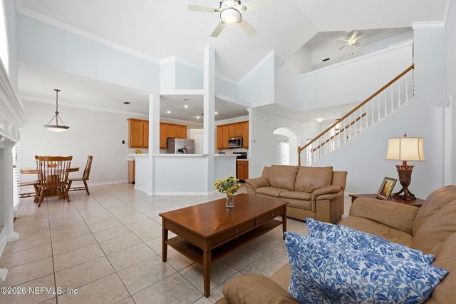 821 BONAIRE Circle, Jacksonville Beach, FL 32250