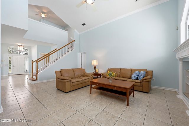 821 BONAIRE Circle, Jacksonville Beach, FL 32250