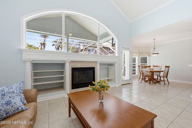 821 BONAIRE Circle, Jacksonville Beach, FL 32250