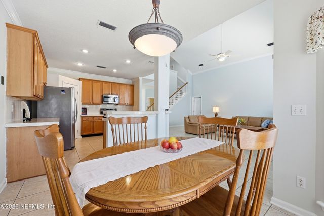 821 BONAIRE Circle, Jacksonville Beach, FL 32250