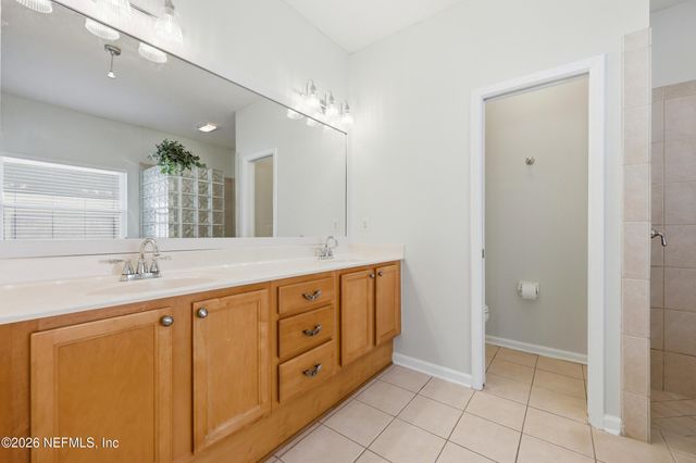 821 BONAIRE Circle, Jacksonville Beach, FL 32250