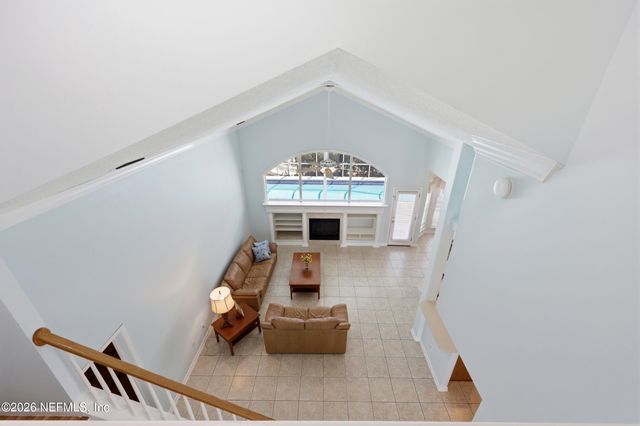 821 BONAIRE Circle, Jacksonville Beach, FL 32250